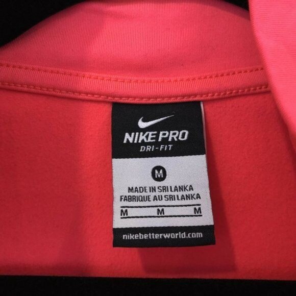 Nike Pro Dri-Fit Womens Coral Quarter Zip Long Sleeve Pullover Size M Sweater - Picture 2 of 7
